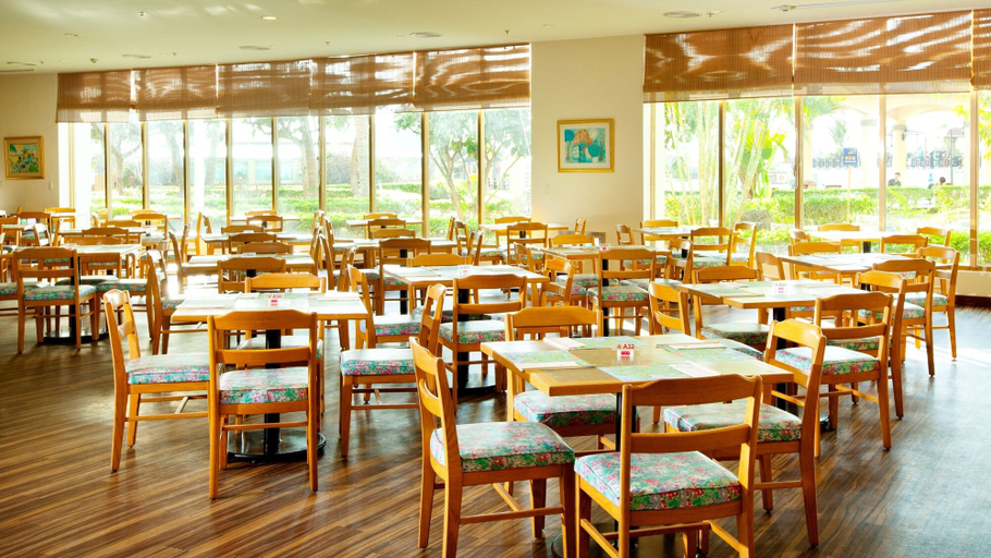 Food & Drinks 5, Howard Kenting Wonder House, Pingtung