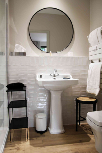 Bathroom 5, Les Manoirs des Portes de Deauville, Calvados