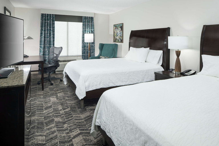Bedroom 3, Hilton Garden Inn Dothan, Houston