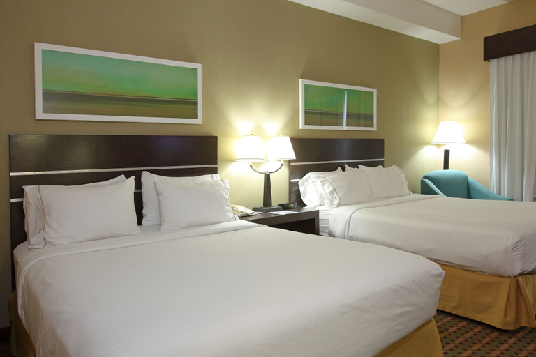 Bedroom 4, Holiday Inn Express & Suites VERNON by IHG, North Okanagan