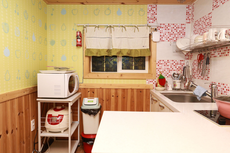 Others 4, Fulnaeum House Pension, Gyeongju
