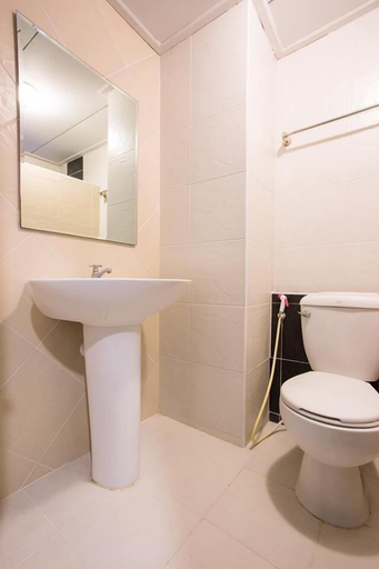 Bathroom 5, Baan Payai Resort, Pak Chong