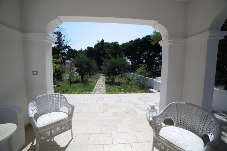 Others 4, VersoSud - Villetta Pescoluse 47, Lecce