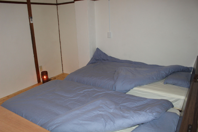 Bedroom 3, Guest House Banvina - Hostel, Kagoshima