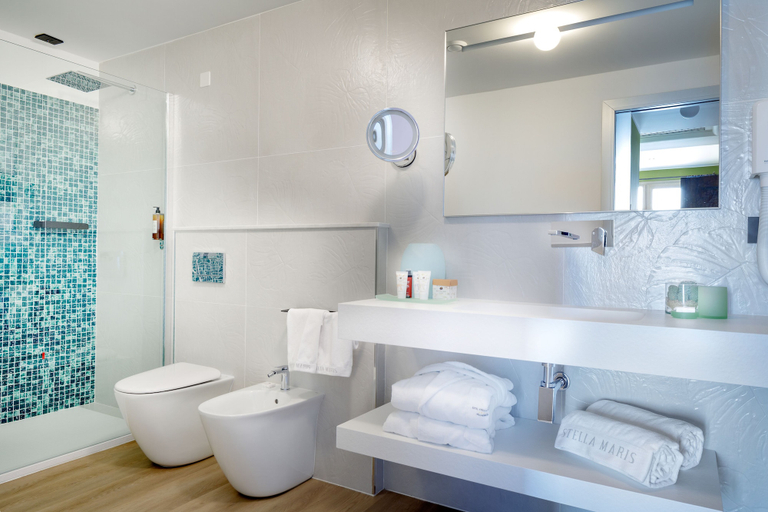 Bathroom 3, Hotel Stella Maris, Cagliari