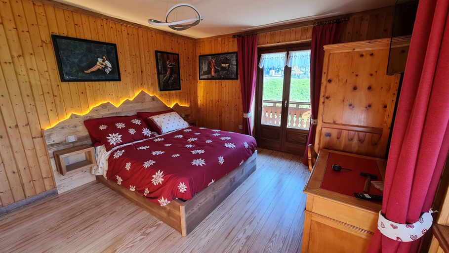 Bedroom 3, Casa Margherita, Aosta