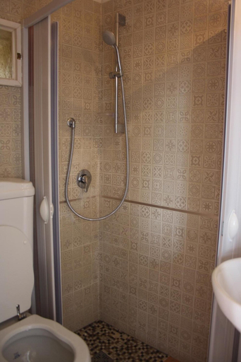 Bathroom, La Ferula Casa Vacanze, Taranto