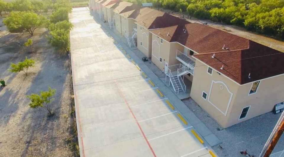 Eagle Pass Condo Rentals, Maverick