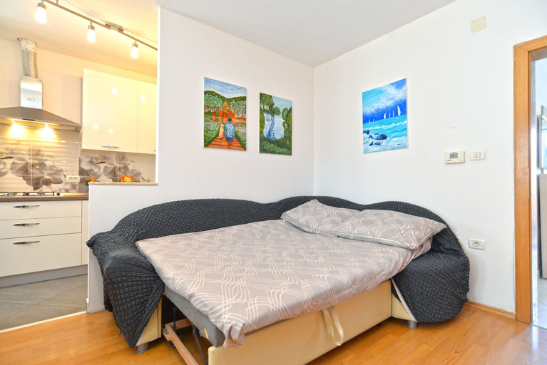 Bedroom 2, Apartment 1873, Pula