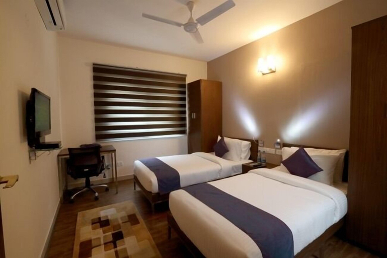 Bedroom 3, Crest Executive Suites, Bangalore