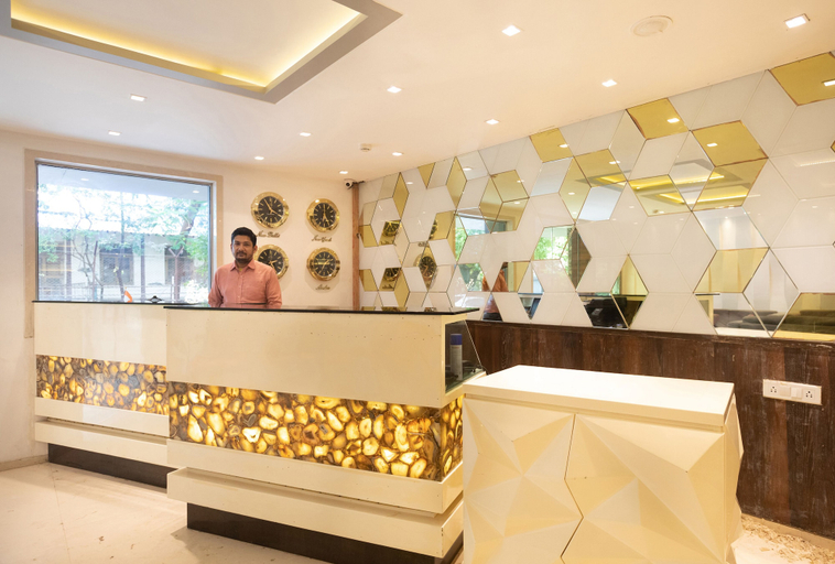 Others 1, Hotel Supreme, Mumbai City