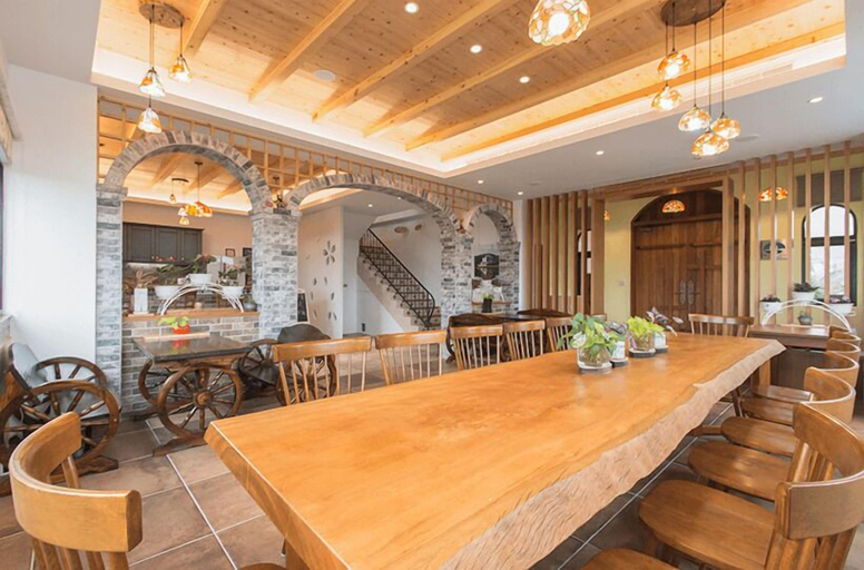 Food & Drinks, 86.88BNB, Yilan