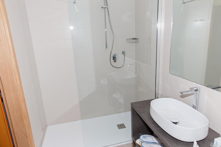 Bathroom 5, Hotel Sirenetta, Venezia