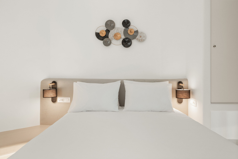 Bedroom 3, Oyster Luxury Suites, South Aegean