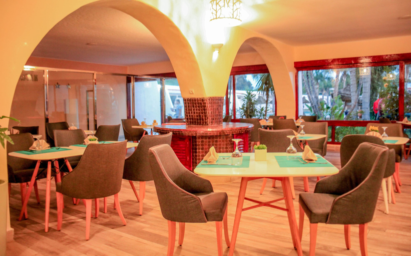 Food & Drinks 3, Assam Hotel, Kénitra
