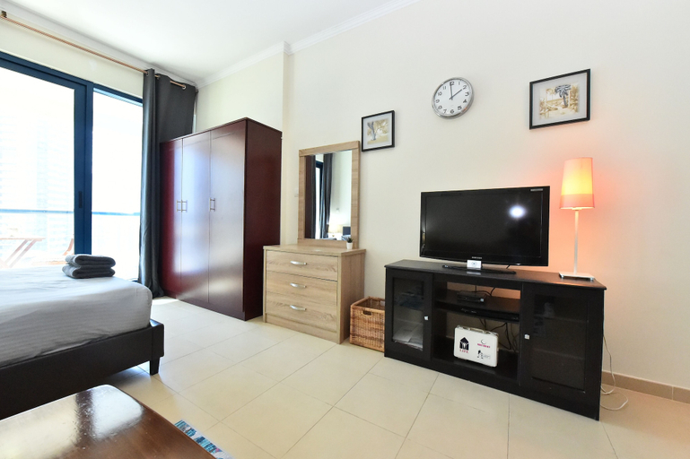 Living area 4, DB - Furnished Studio with balcony, Dubai