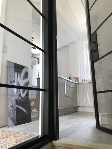 Bathroom 3, Le numero 100, Meurthe-et-Moselle