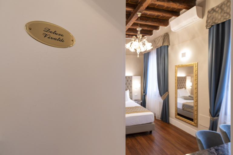 Bedroom 4, Residenza La Duchessa Deluxe Rooms, Venezia