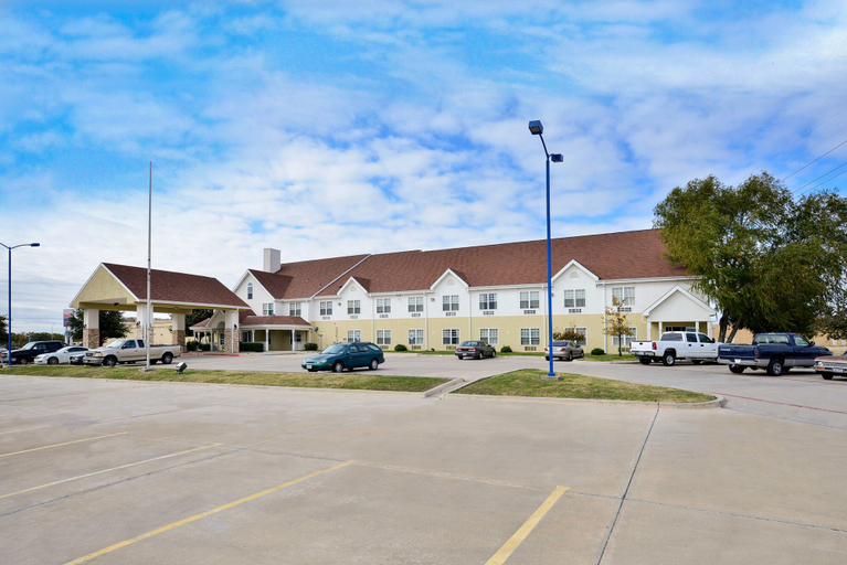 Others 5, Motel 6 North Richland Hills, TX – Rufe Snow, Tarrant