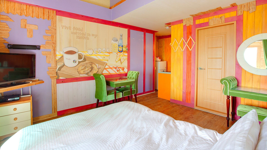 Bedroom 2, Gyeongju B House Pension, Gyeongju