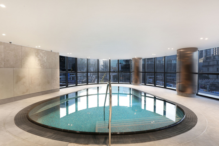 Sport & Beauty 5, Orange Stay At Melbourne Quarter, Melbourne