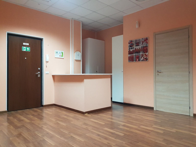 Others 5, Hotel Piramide, Reggio Nell'Emilia
