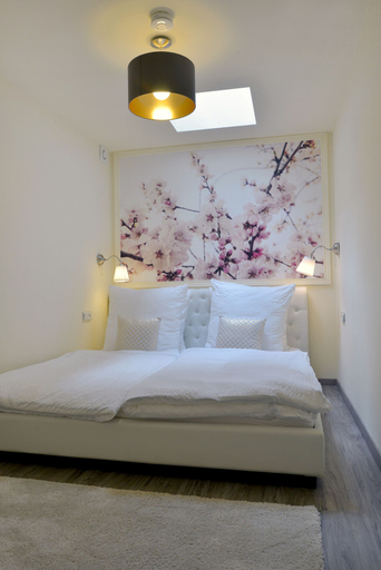Bedroom 4, Hotel Zehnthof, Cochem-Zell