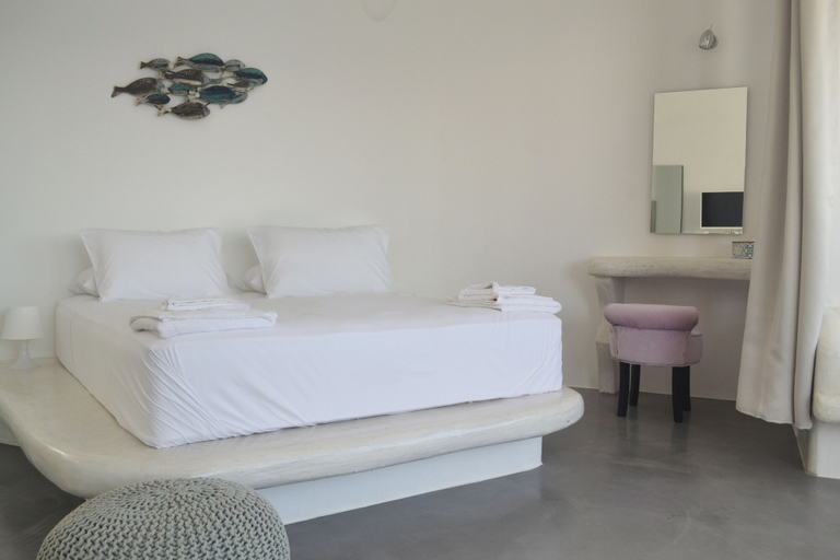 Bedroom 4, Golden Beach Resort Anafi, South Aegean