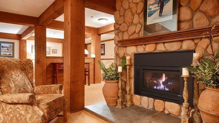 Silver Fox Inn, Grafton