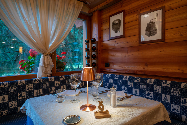 Bedroom 2, Lo Scoiattolo Hotel, Aosta