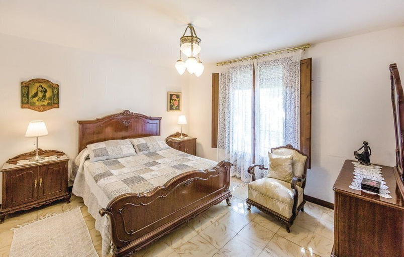 Bedroom 3, InmoBooking Mas xanxo, Tarragona