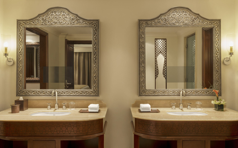 Bathroom 5, Ajman Saray, a Luxury Collection Resort, Ajman, Ajman