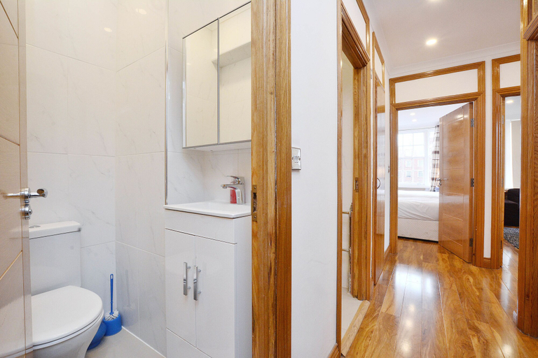 Bathroom 3, Forset Court Apartments, London