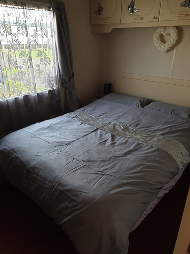 Bedroom, Cosy Static Caravan on East Mersea Island, Essex