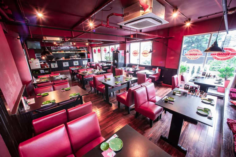 Food & Drinks 5, Saigon Court Serviced Apartment, District 3