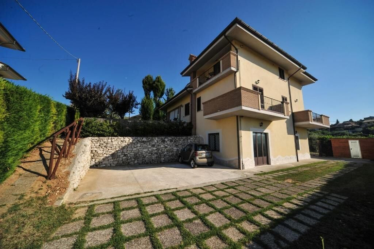 Exterior & Views 2, B&B Un'Altra Vita, Chieti