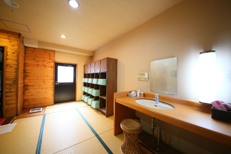 Bathroom 5, Meiji Onsen Ryokan, Chino