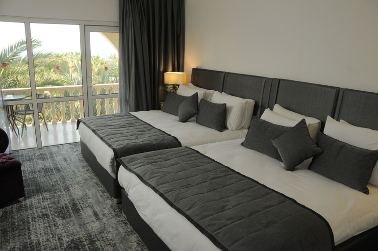 Bedroom 4, Oscar Resort Hotel