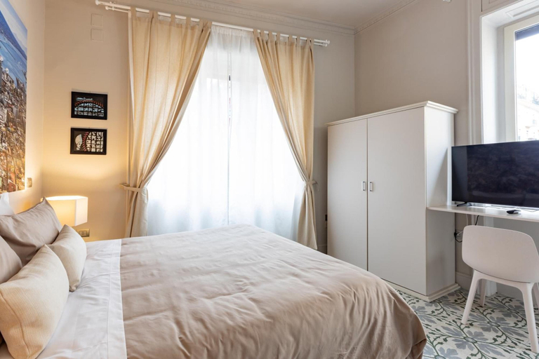 Bedroom 3, Art&B.E.D.S., Napoli