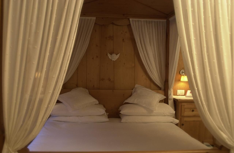 Bedroom 4, Hotel Baita Fiorita, Sondrio