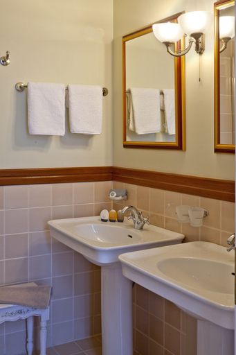 Bathroom 4, Hotel Boschetto, Ionian Islands