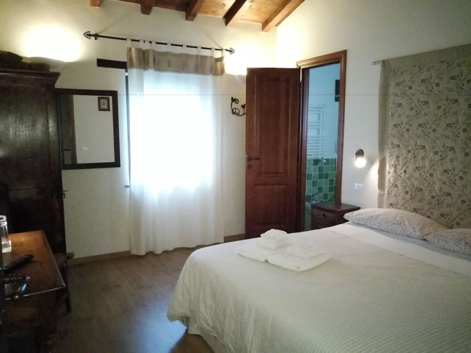 Bedroom 3, Podere Pontepietra, Viterbo