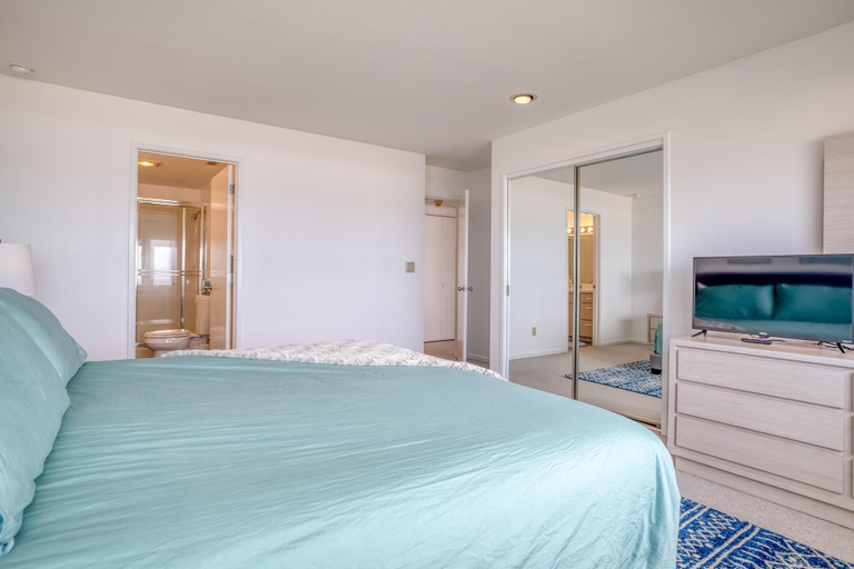 Bedroom 3, Salt Air, Lincoln