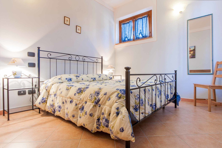 Bedroom 2, Agriturismo Podere Camollia, Siena