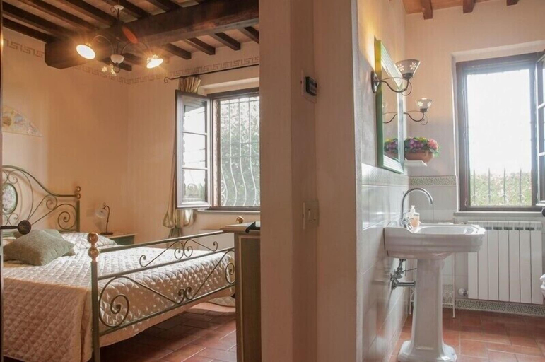 Bedroom 2, Principe del Trasimeno, Perugia