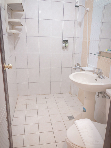 Bathroom 3, MountainTraveler, Nantou