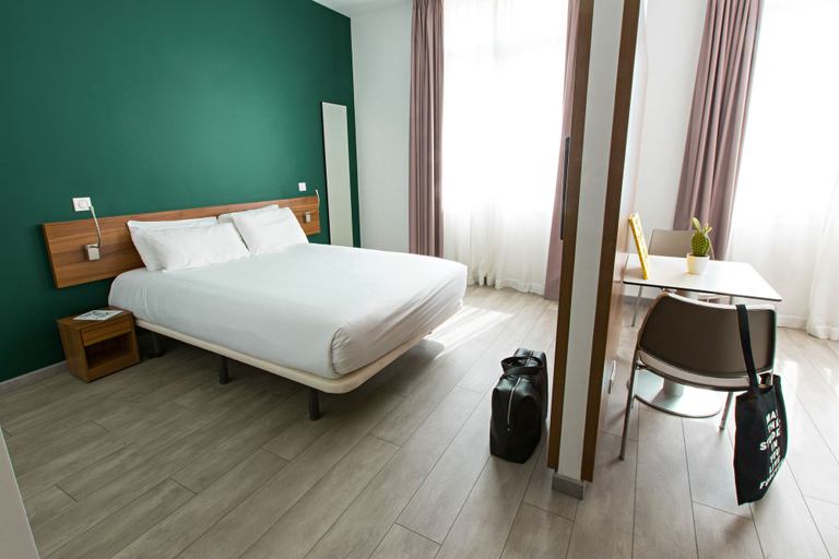Bedroom 2, The Social Hub Paris La Defense, Hauts-de-Seine