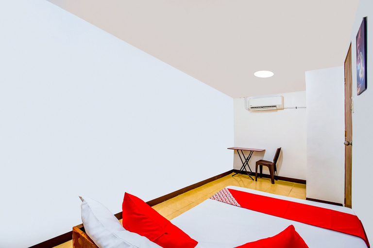 Others 4, Mye Tourist Inn, Pasay City