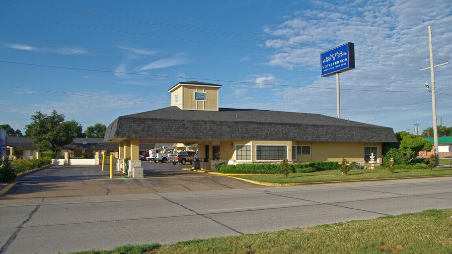 Exterior & Views 4, Hotel Vernon, Wilbarger
