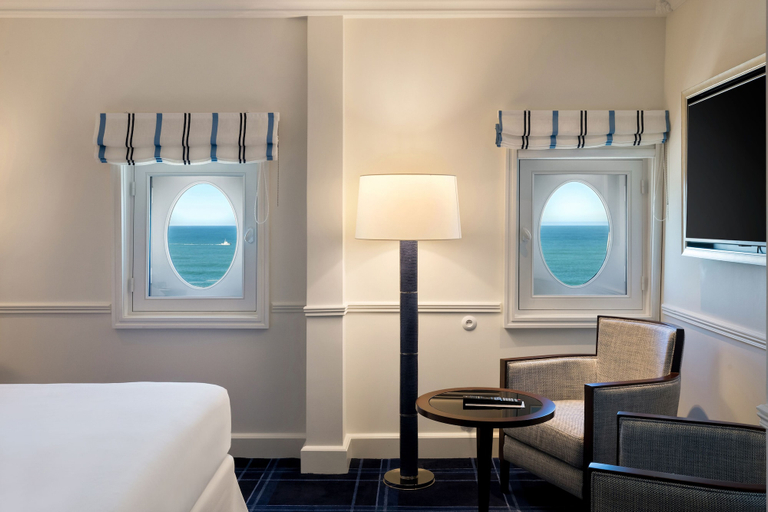 Bedroom 3, Hôtel du Palais Biarritz, in The Unbound Collection by Hyatt, Pyrénées-Atlantiques